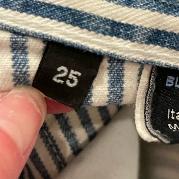 Blu Jeanious blue and white striped flare jeans pants size 25 GUC - Picture 8 of 10